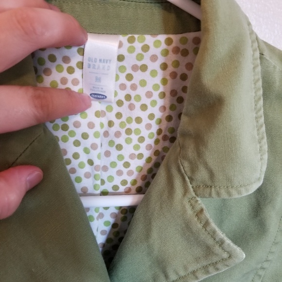 Old Navy jacket. Medium - Picture 4 of 6